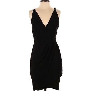 Chic Black V-Neck Midi Dress